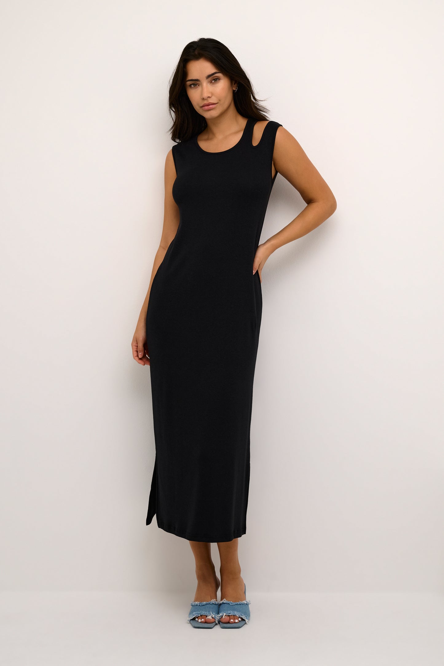 KAarka Dress