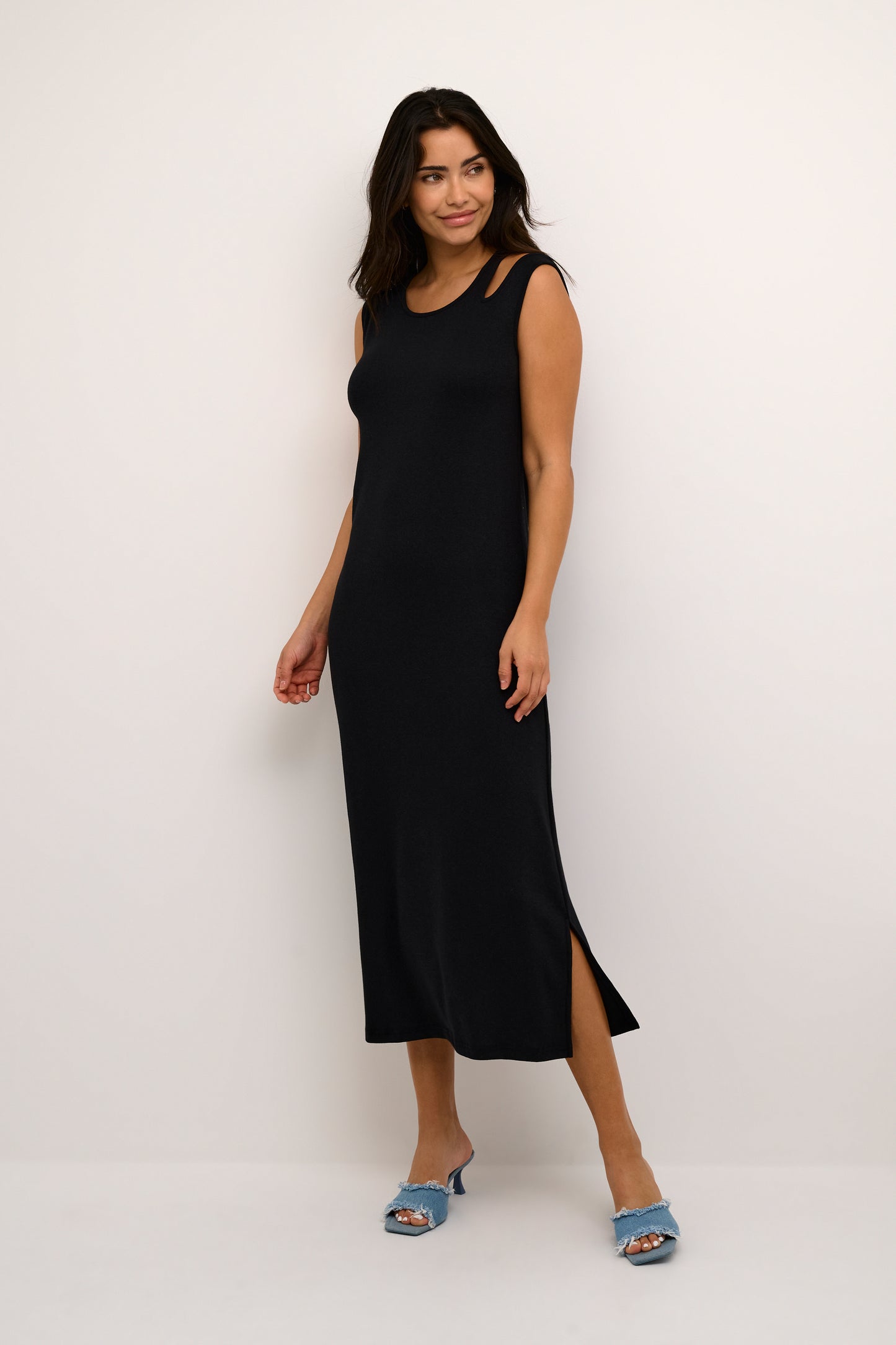 KAarka Dress
