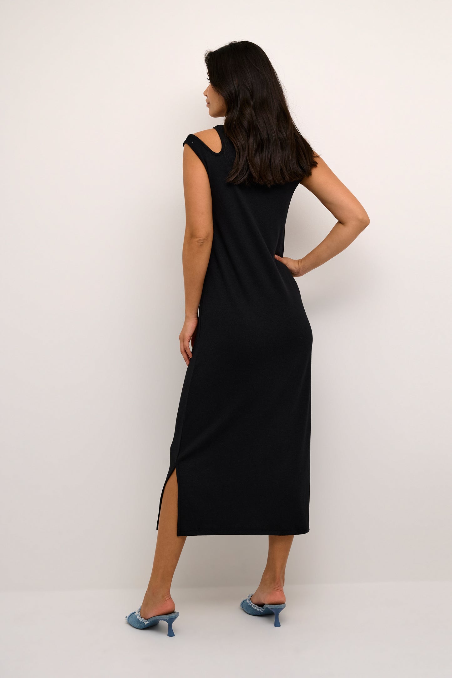 KAarka Dress