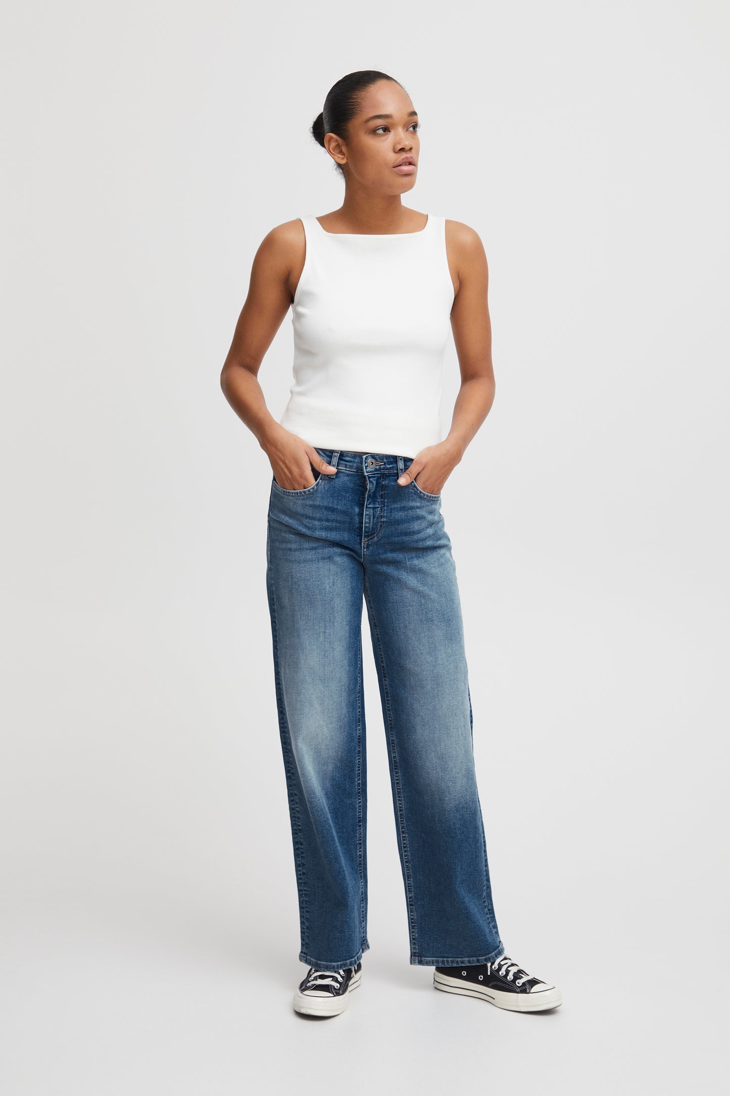 IHTWIGGY Straight Long Jeans - Medium Blue
