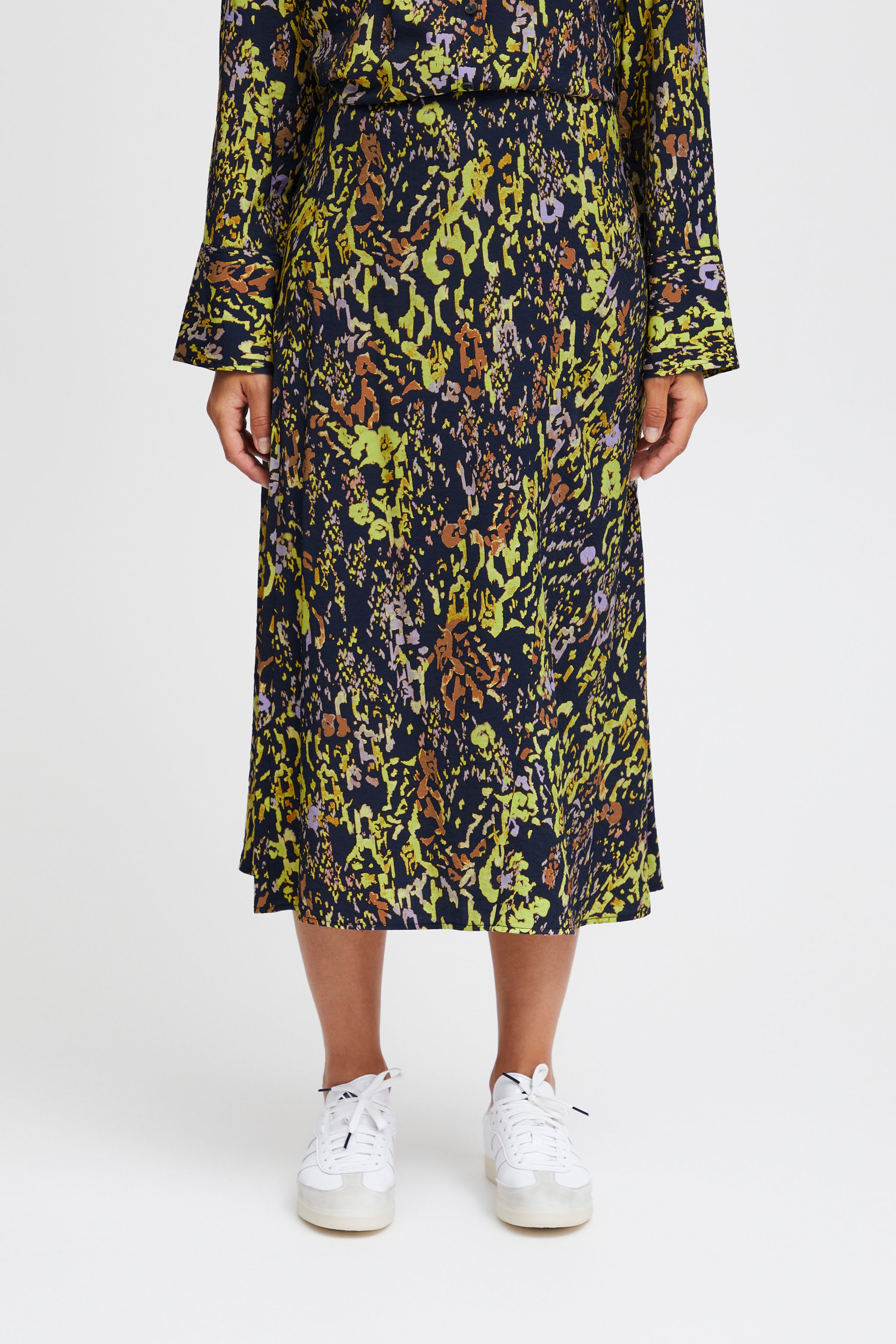 IHAzino Skirt
