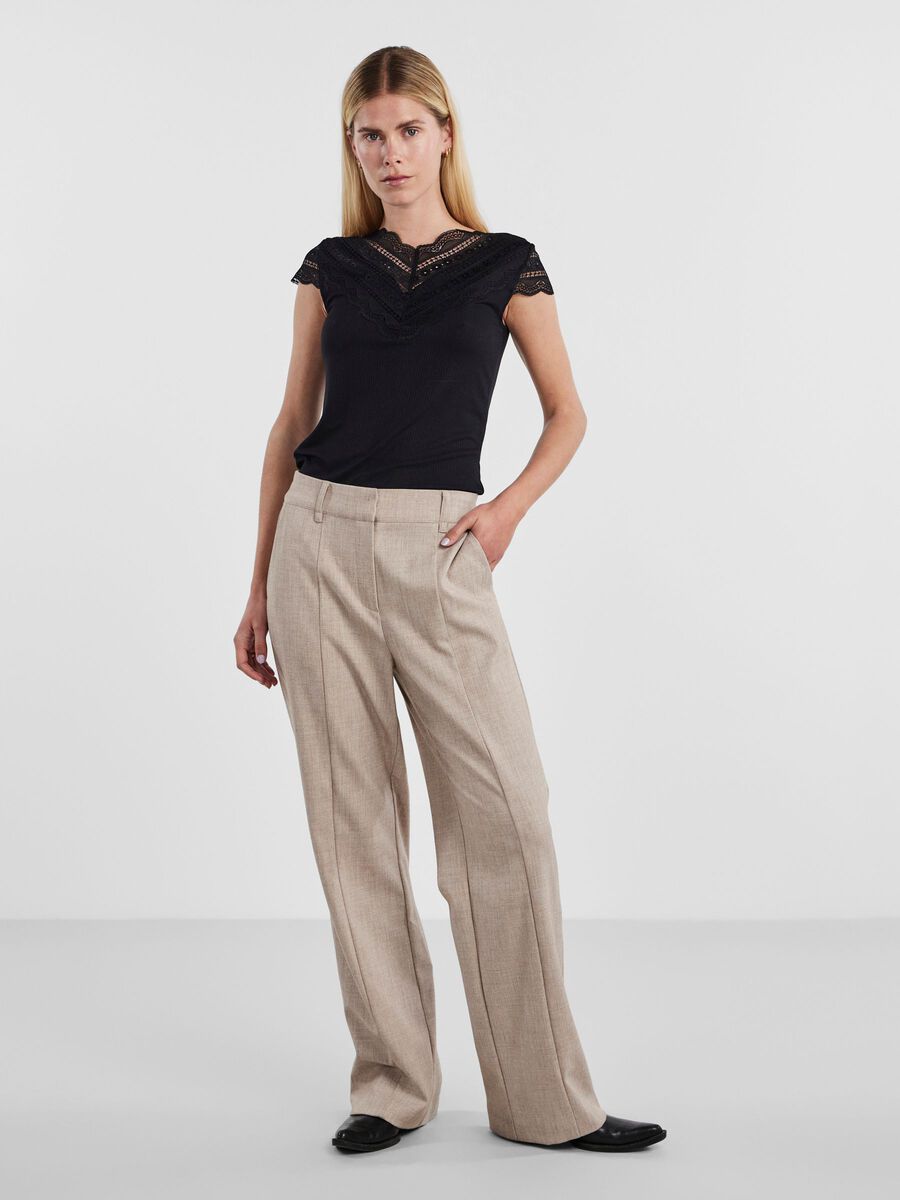 Yasellina Capsleeve Top - Black