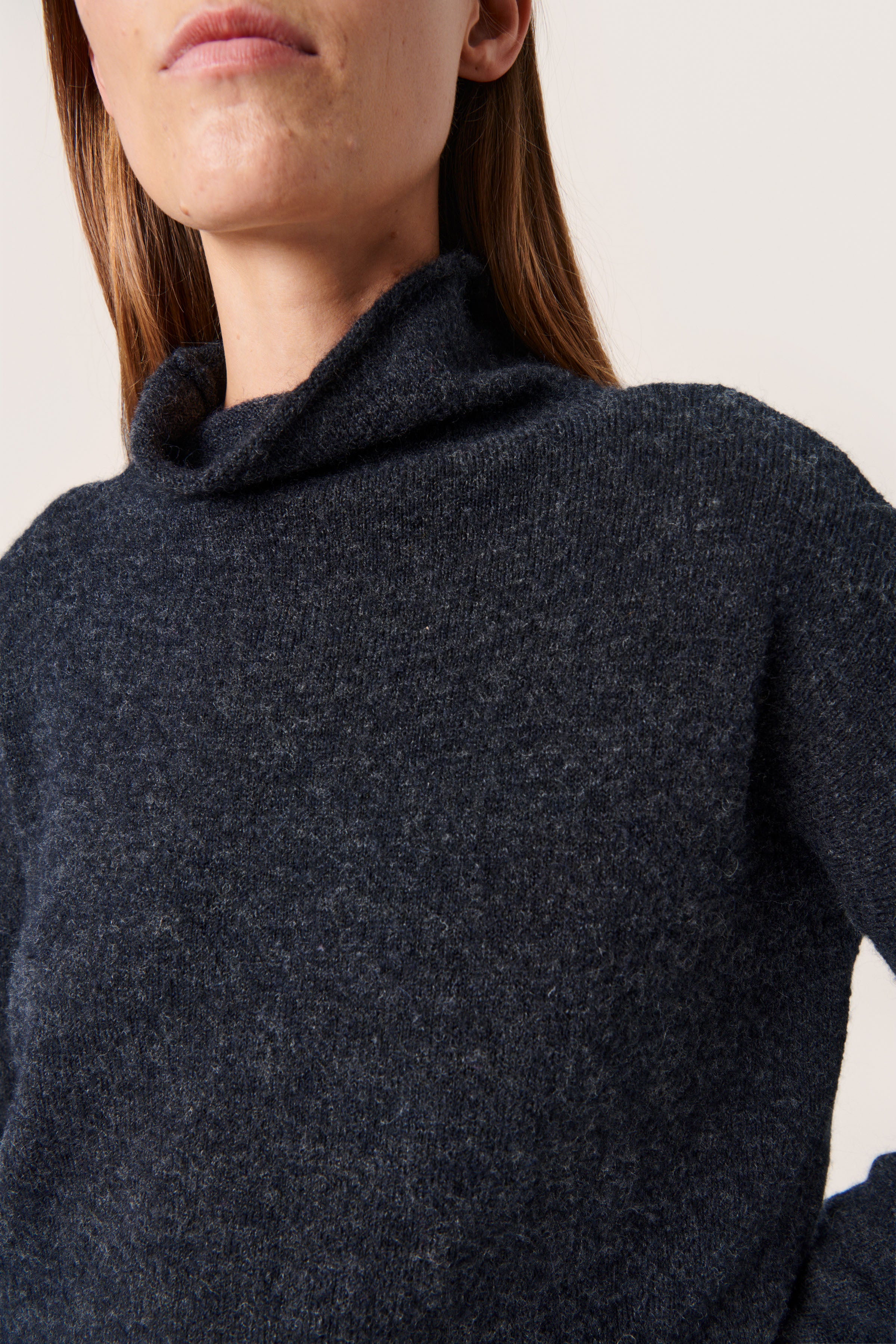 SlMiya Slim Sleeve Pullover