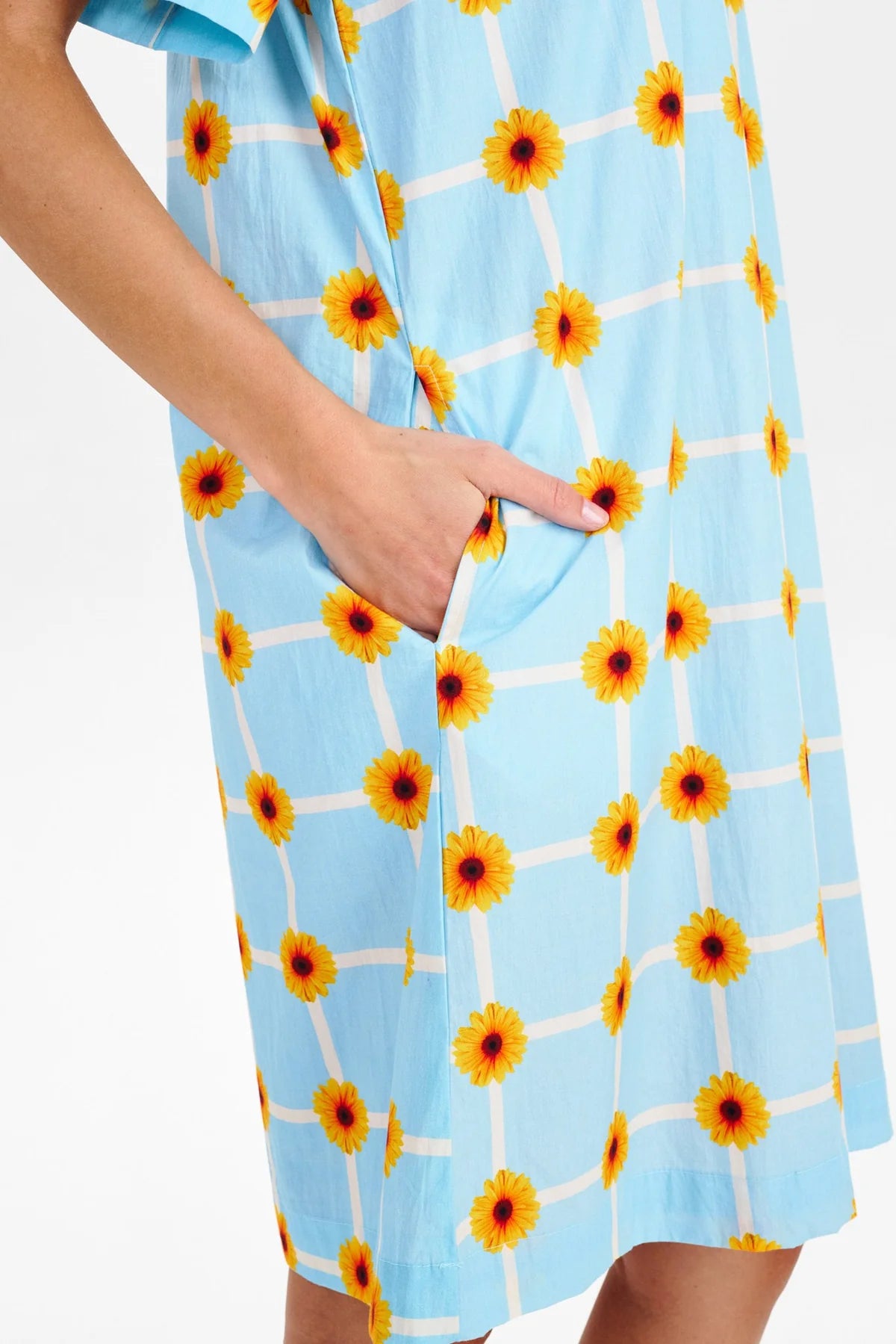 Nuwiga Dress