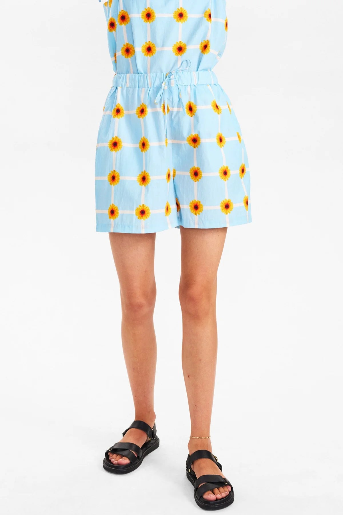 Nuwiga Shorts