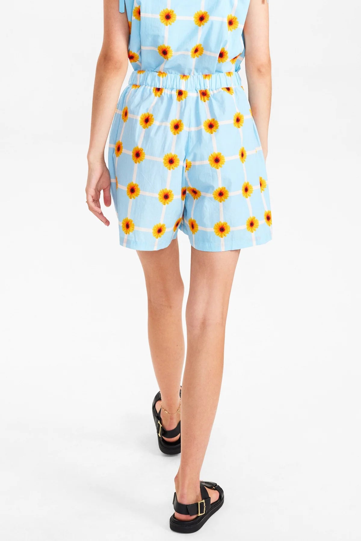 Nuwiga Shorts