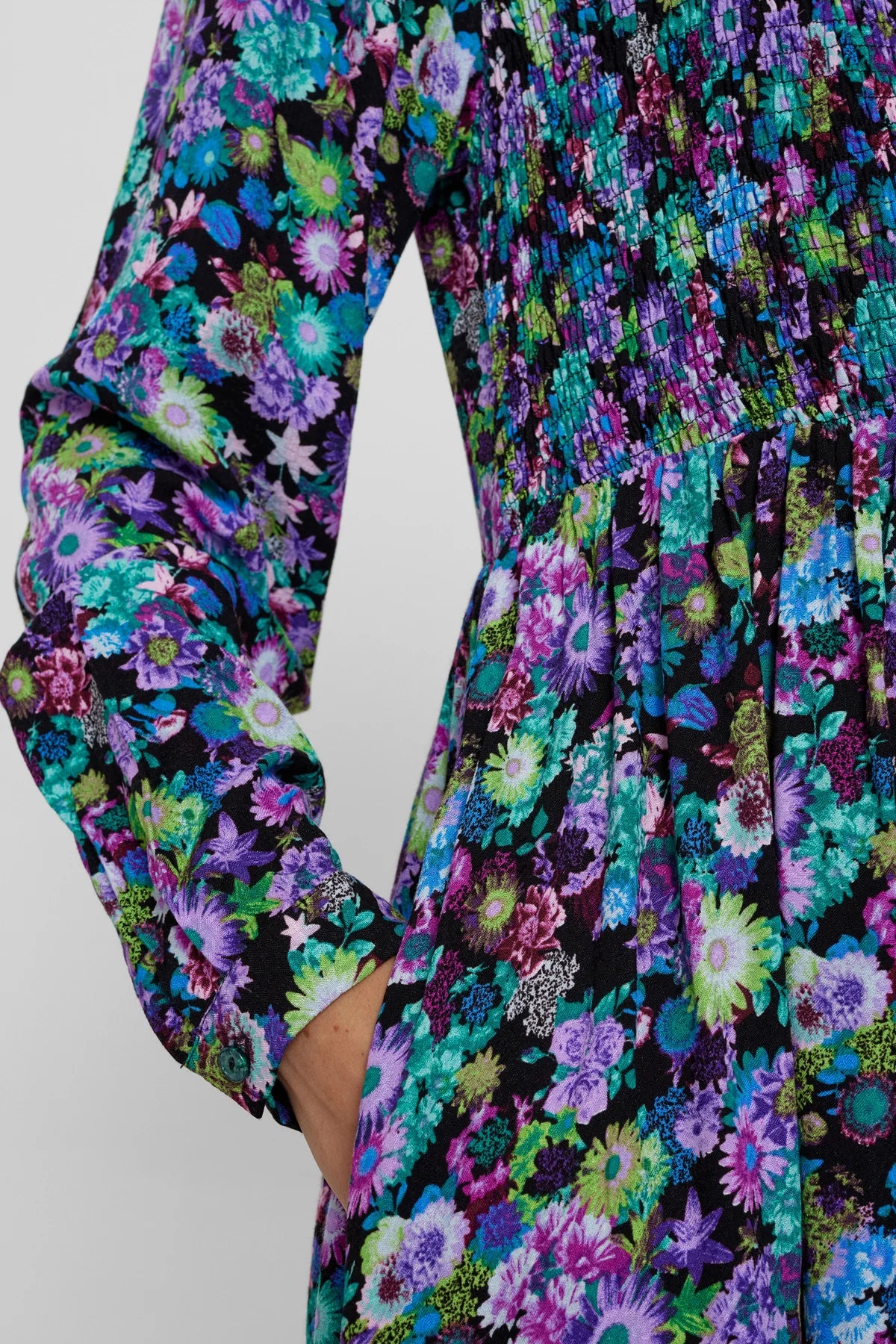 Nuviola Dress