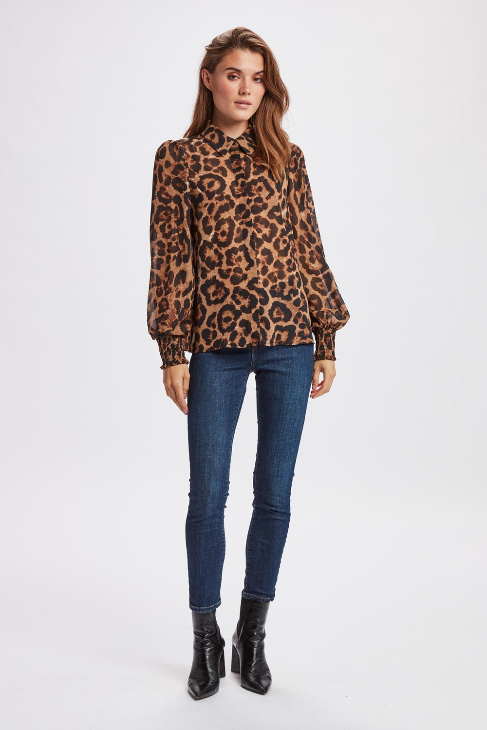 Numalia Shirt
