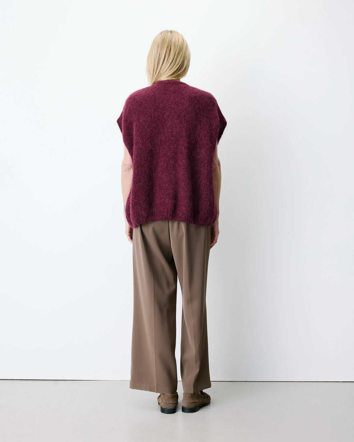 Addison Sleeveless Cardigan - Aubergine