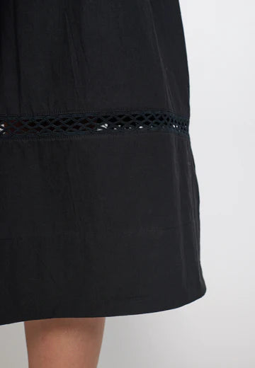 ESLuna Midi Skirt - Black