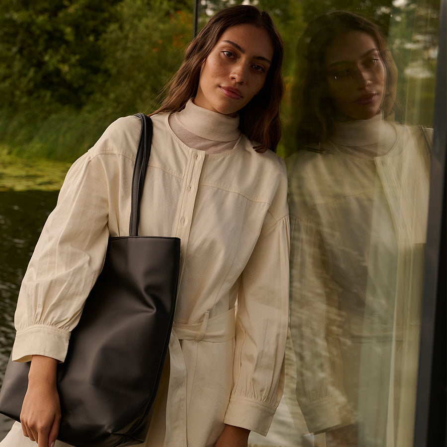 Merian tote bag - black