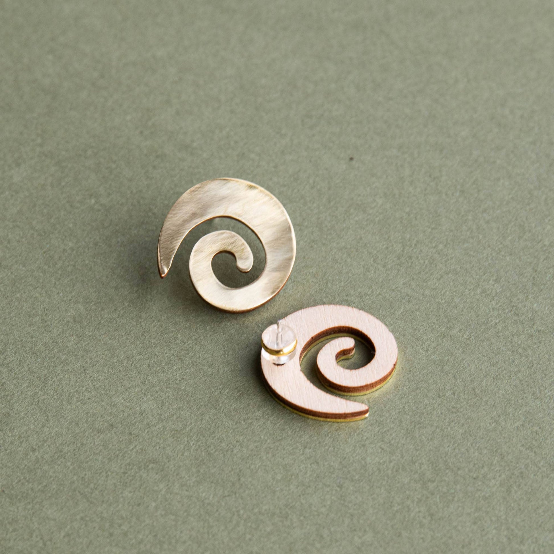 Swirl Stud Earrings Pepper you Brass