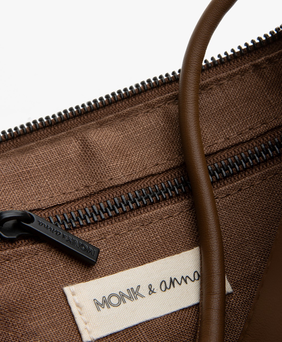 Farou Half Moon Bag - Oakwood