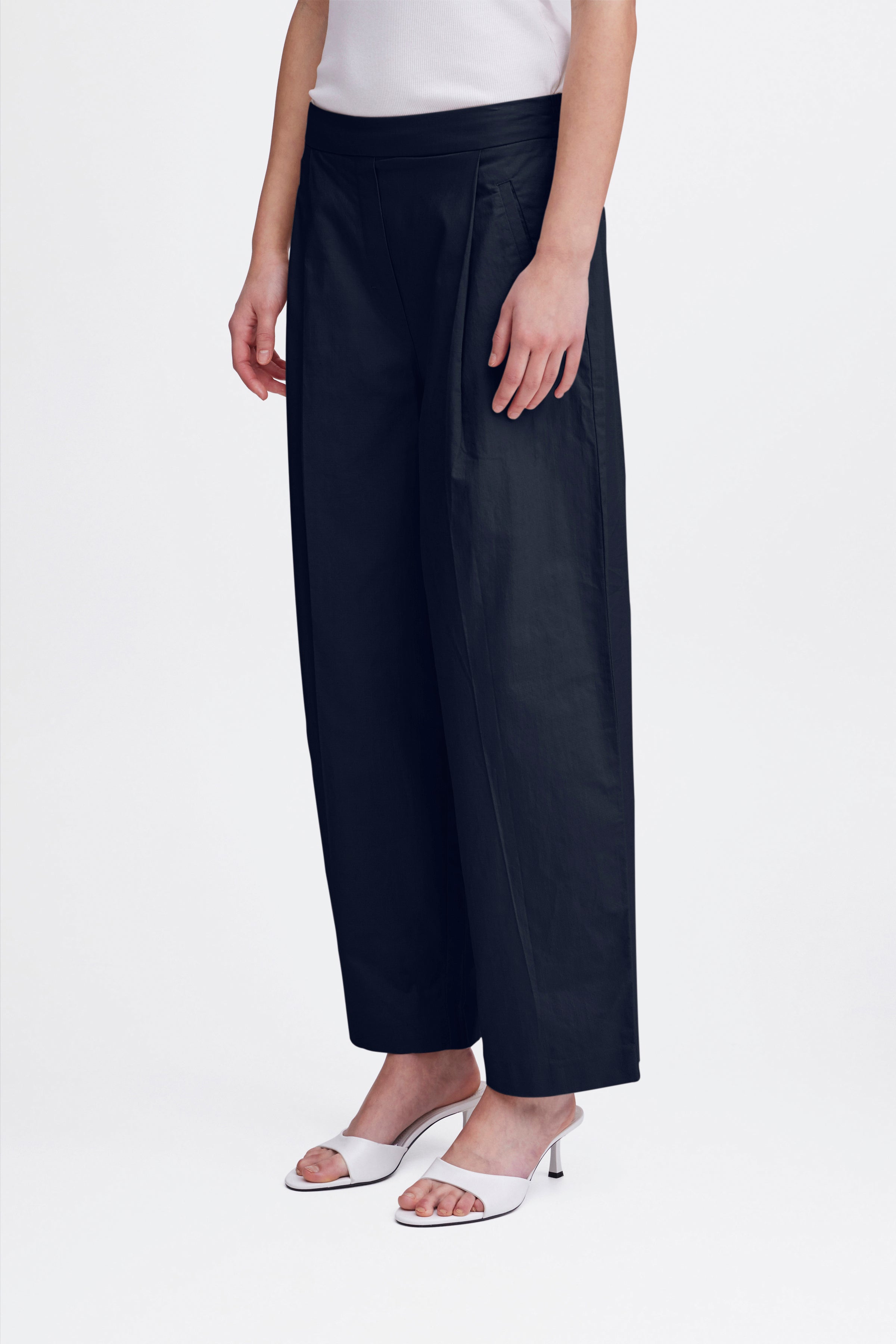 IHUnica Pants - Navy Blue