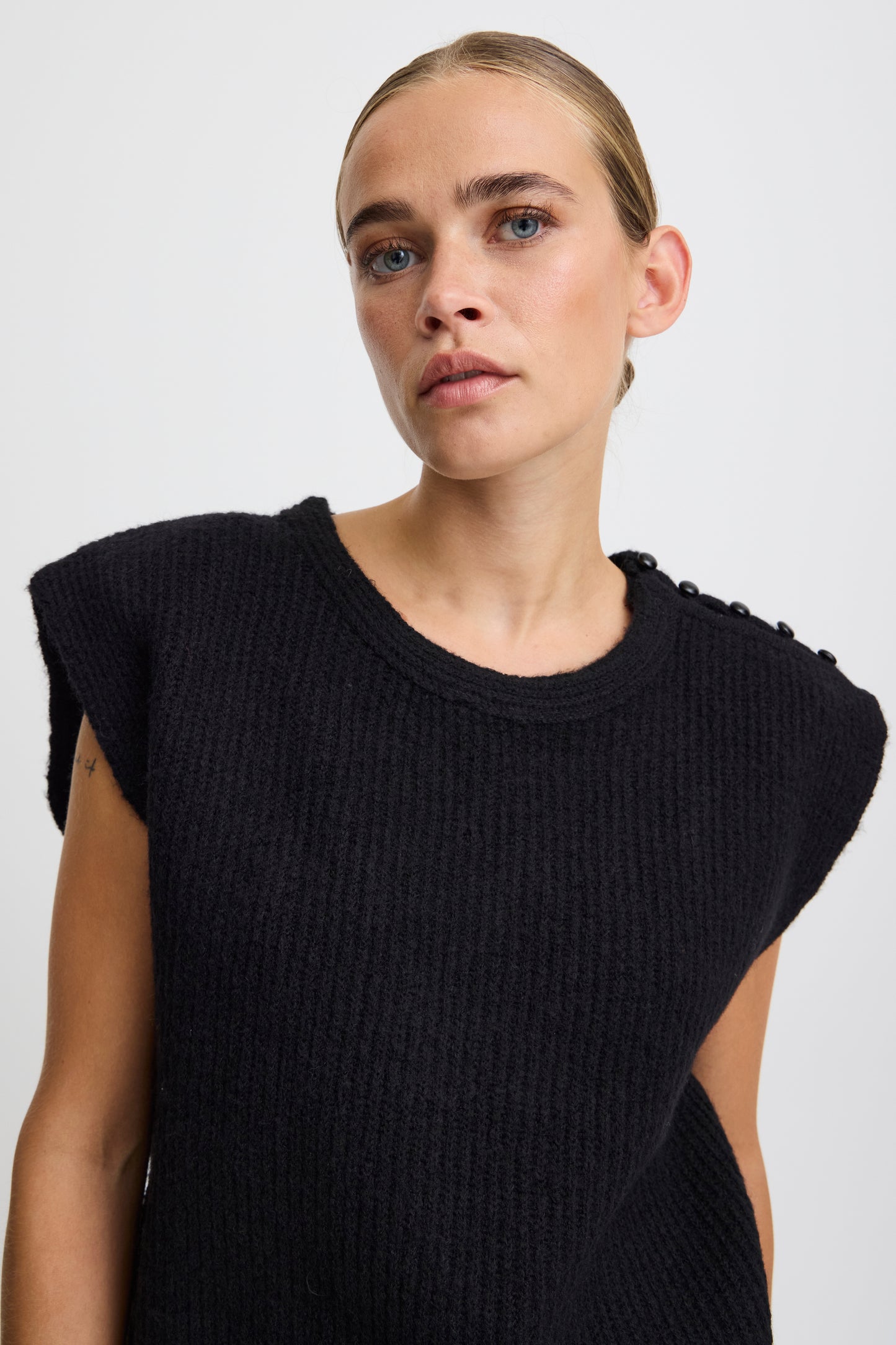 IHPovoke Slipover vest