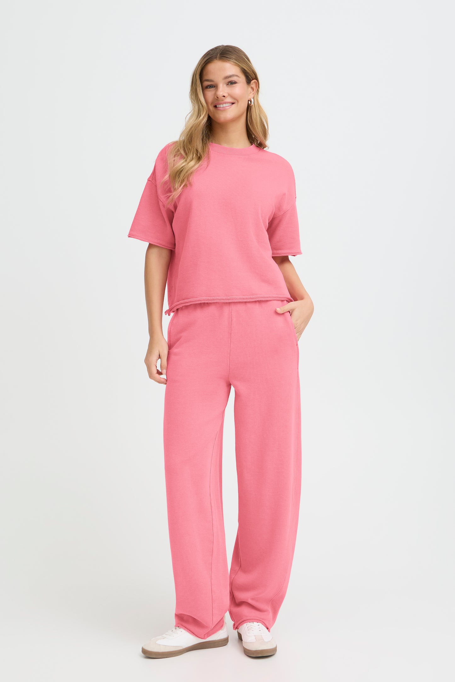 FRSerafina Sweatshirt- Honeysuckle