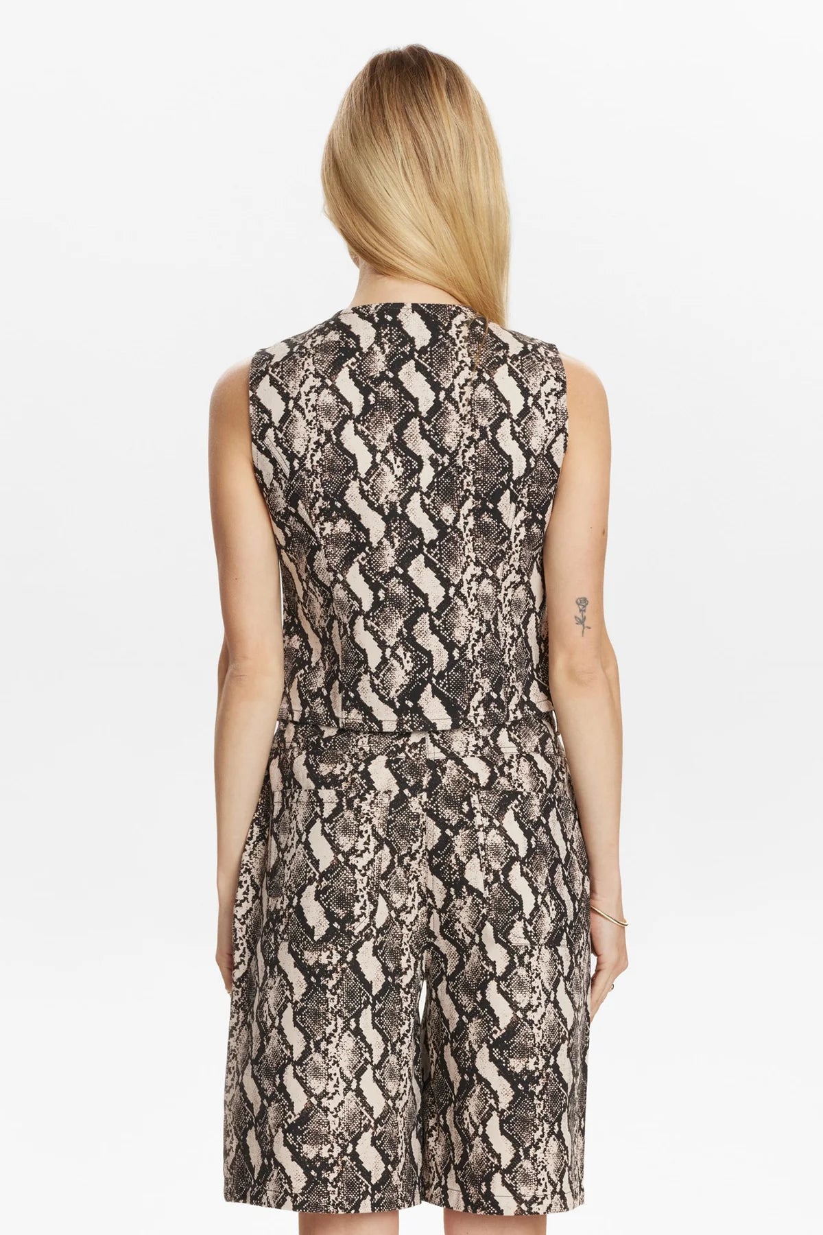 NUViita Vest