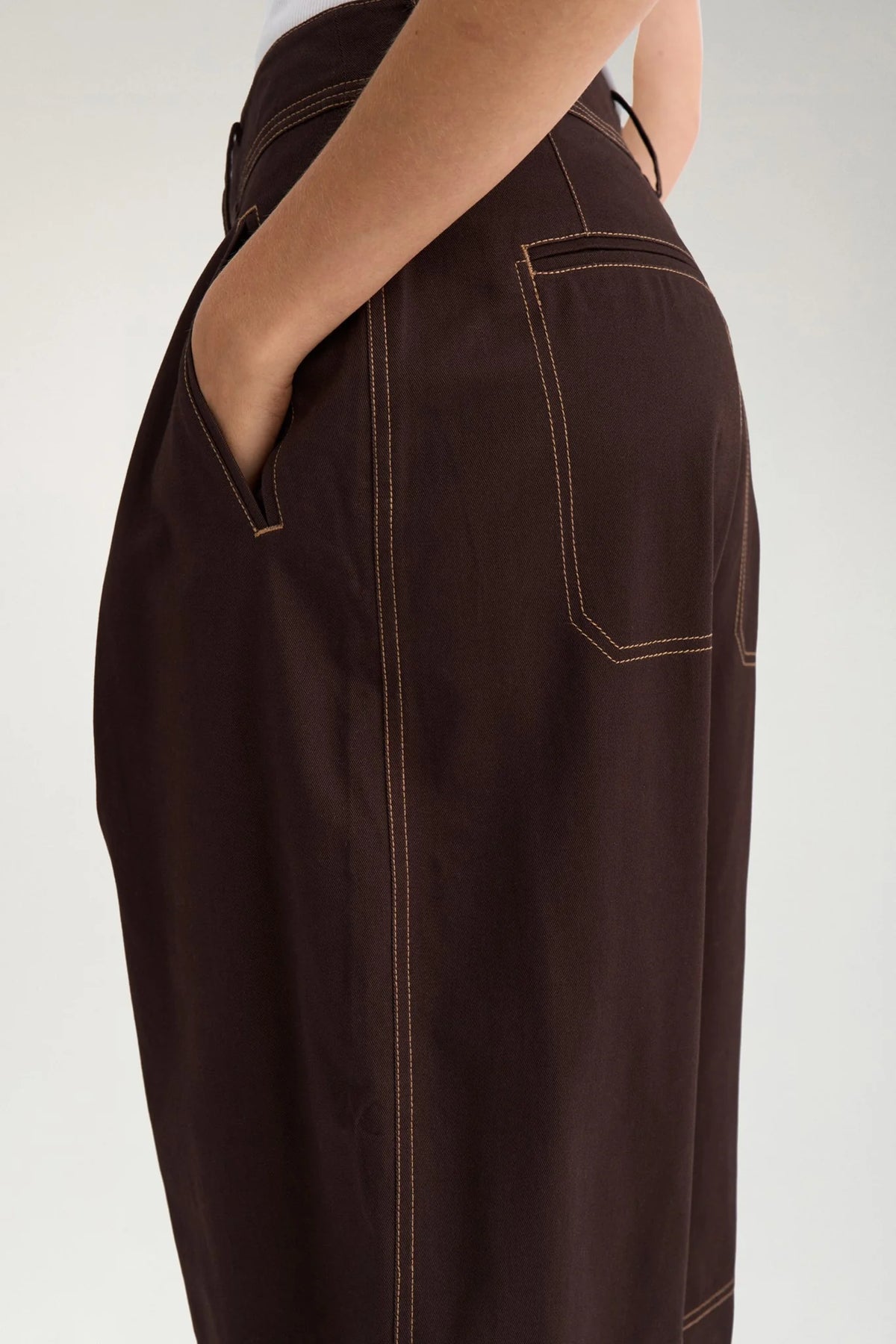 NUKatti Barrel Trousers