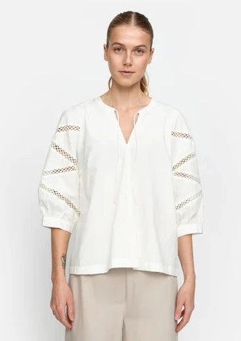 ESLuna Blouse