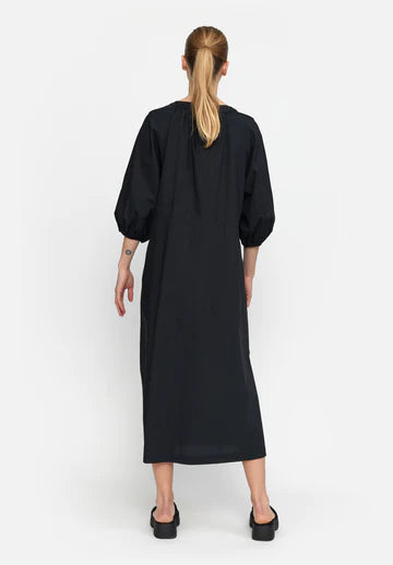 ESSaga Maxi Dress
