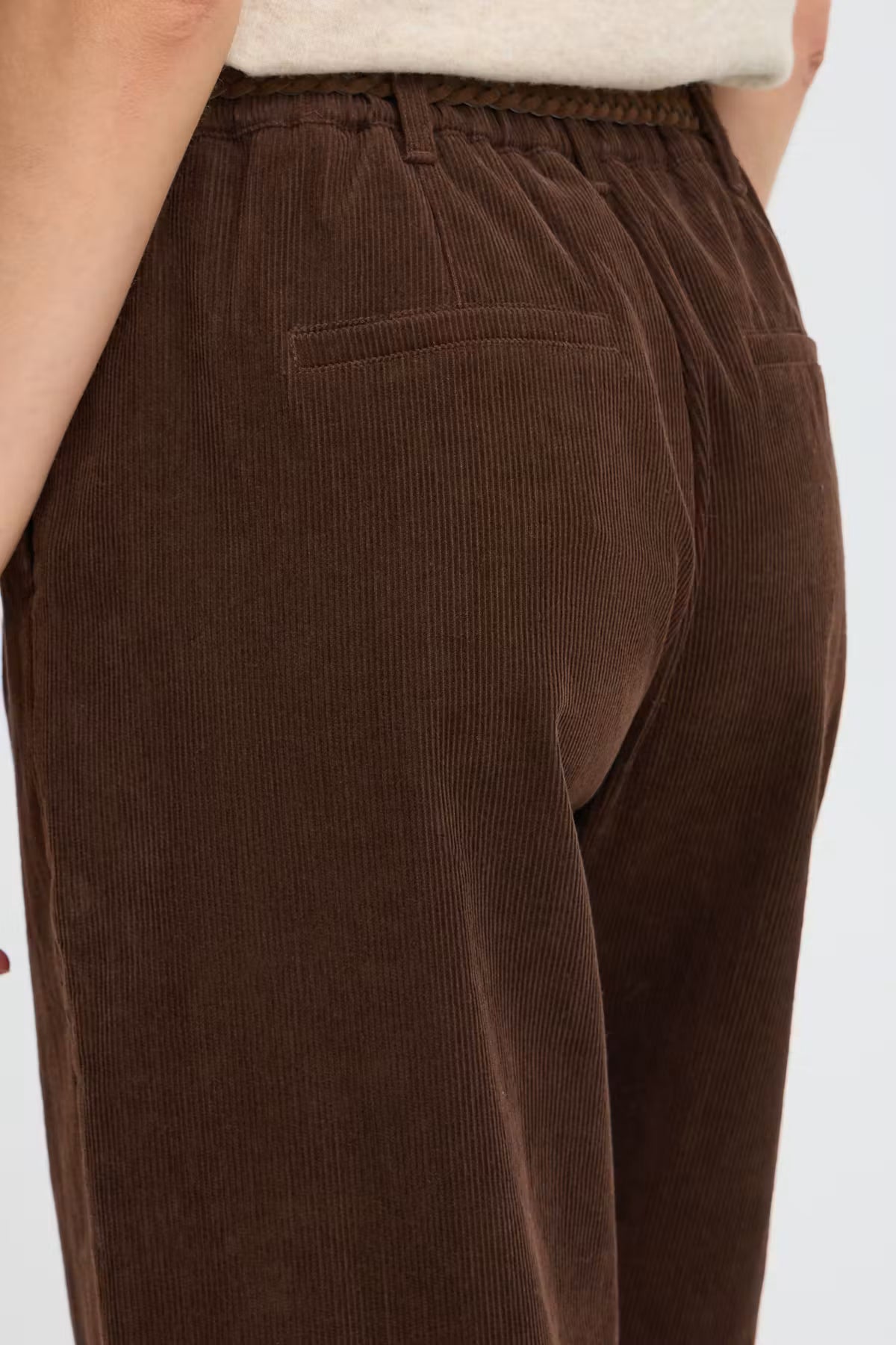 FRCalana Barrel Leg Trousers - Hot Fudge