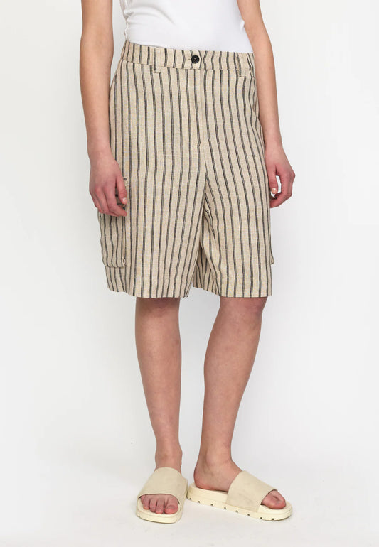 ESKasia Shorts