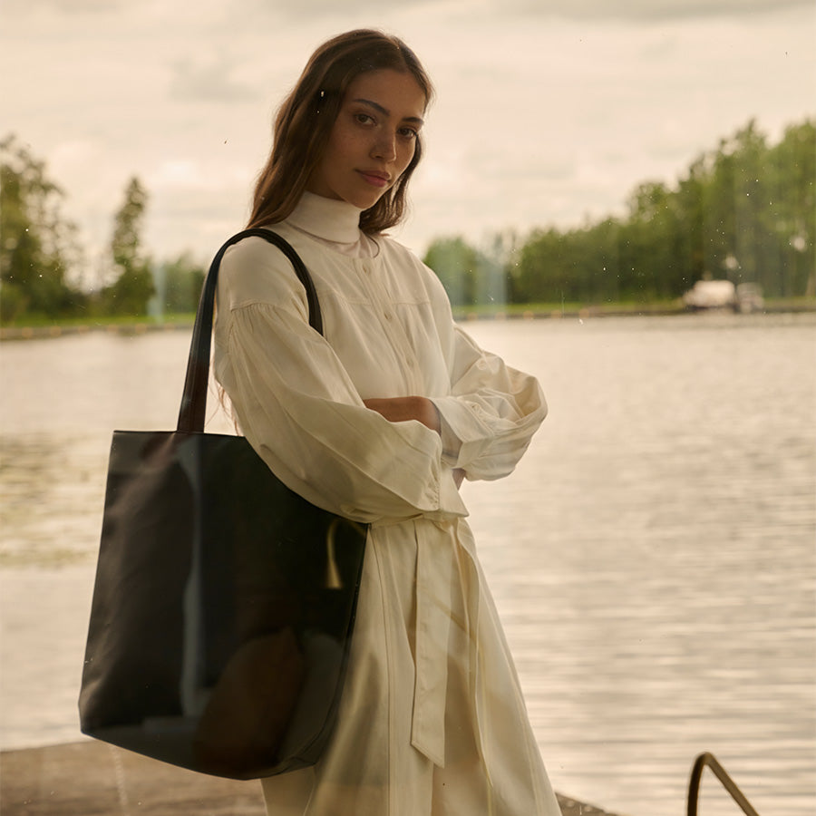Merian tote bag - black