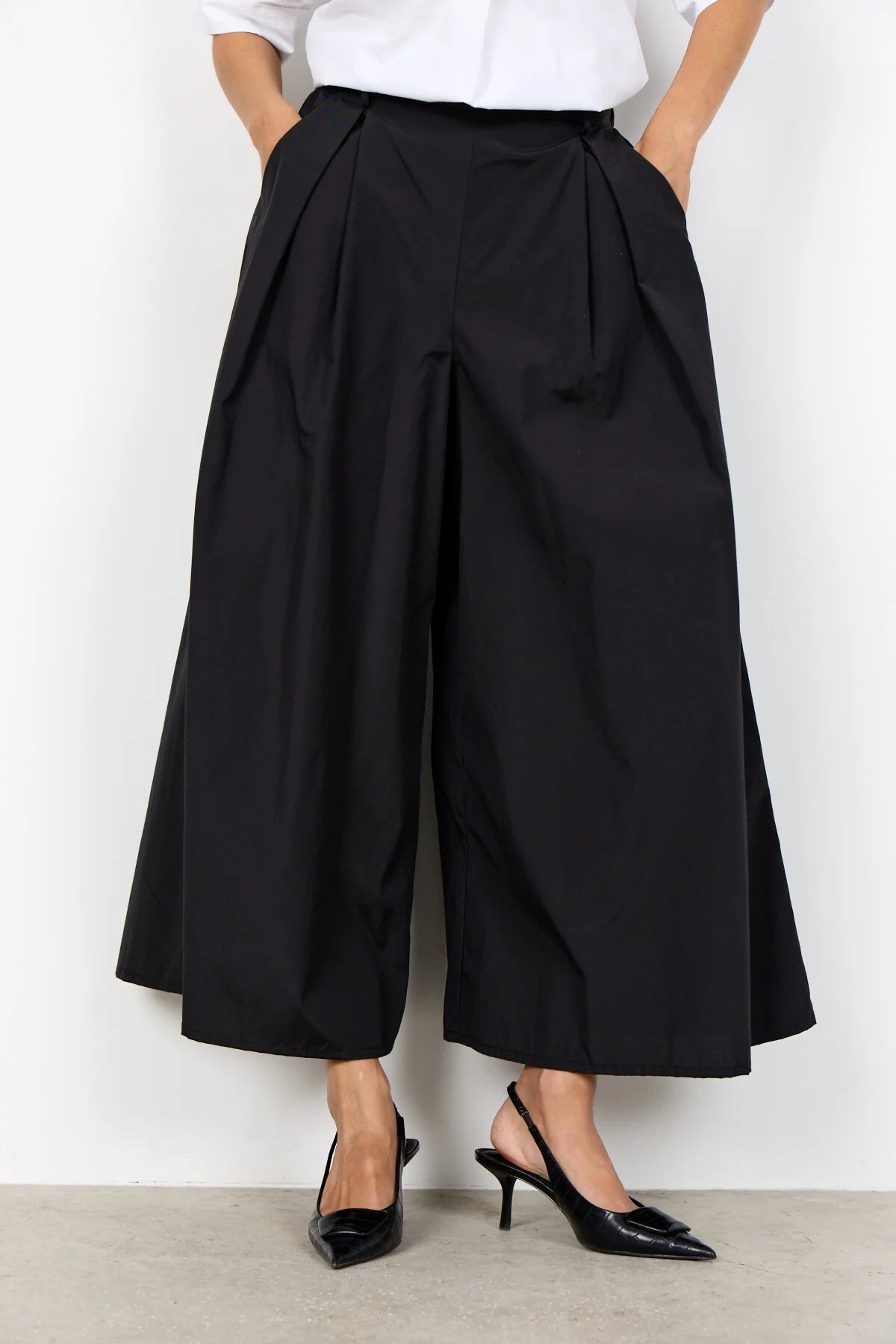 SC-Netti 131-C trousers - Black