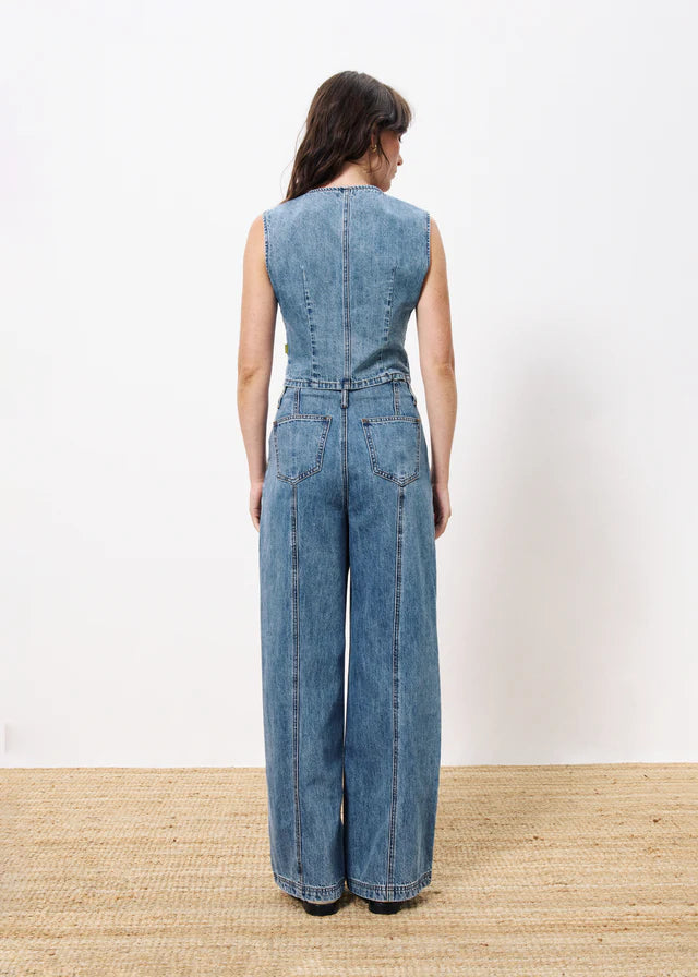 Aela Jeans