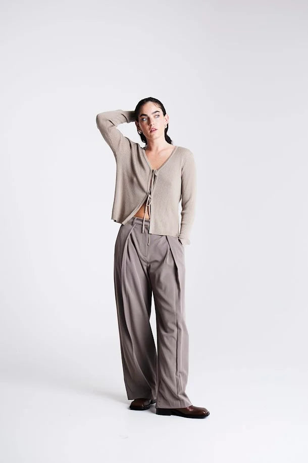 Ihsariaz Trousers