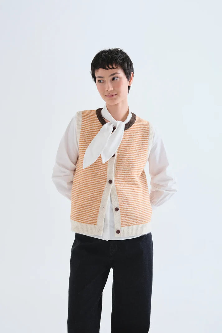 Knitted Vest - White/Orange