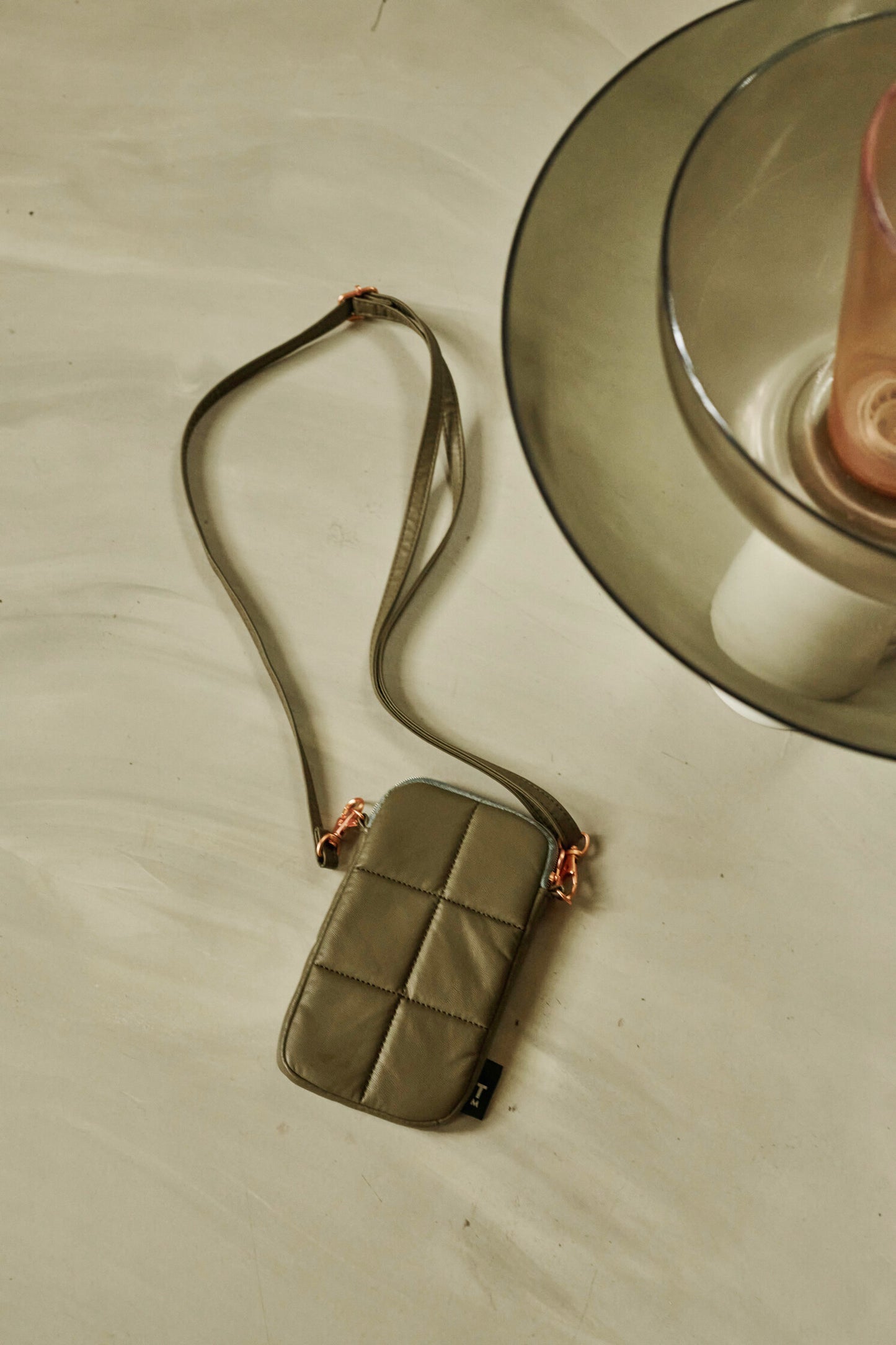Luce Puffy Phone Pouch - Capers