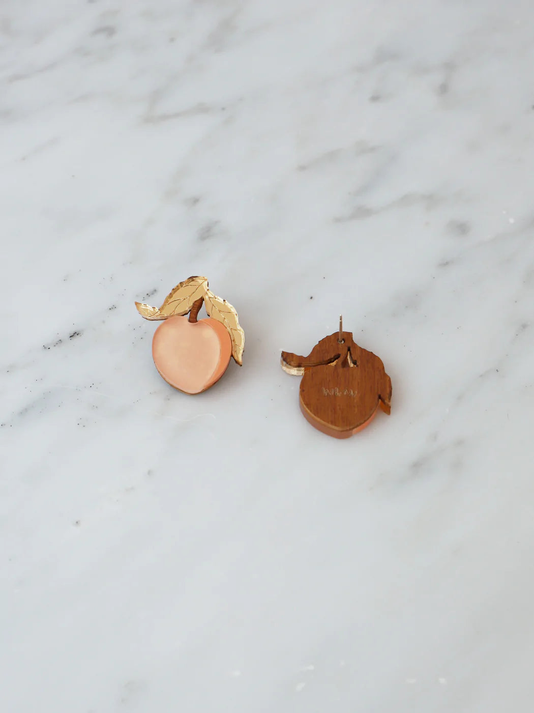 Wolf & Moon - Mini Peach Studs